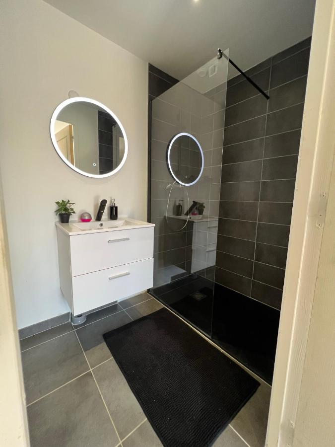 Apartment Superbe Avec Parking Gratuit Sur Place